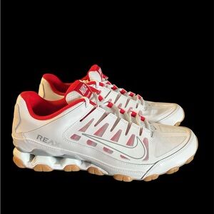 Nike Reax 8 TR White Chile Red brand new no box